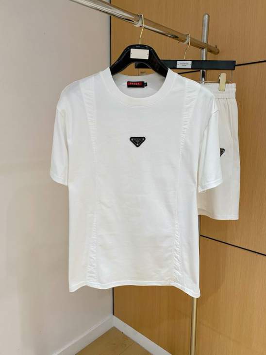 Picture of Prada Shirt Pant Suits _SKUPradaM-3XLxetr29624392